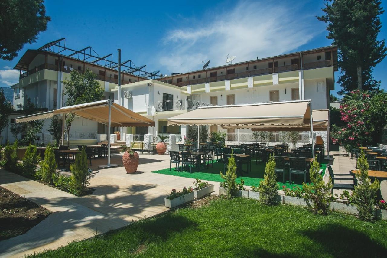 קמר Dinara Garden Hotel מראה חיצוני תמונה