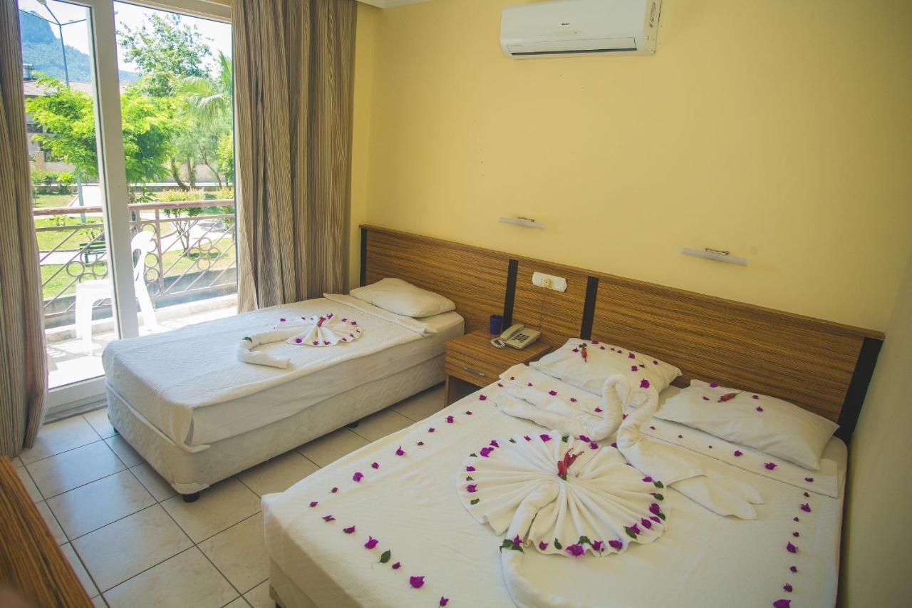 קמר Dinara Garden Hotel מראה חיצוני תמונה