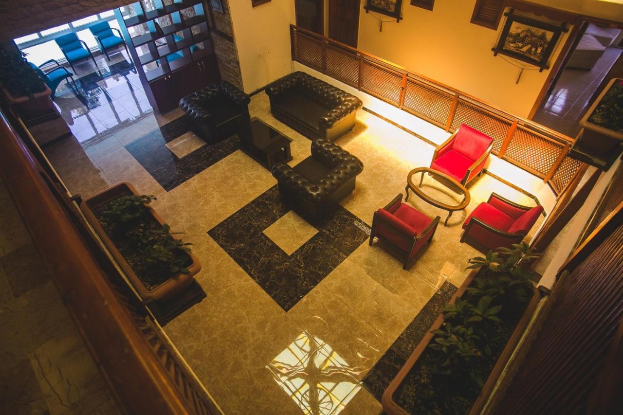 קמר Dinara Garden Hotel מראה חיצוני תמונה