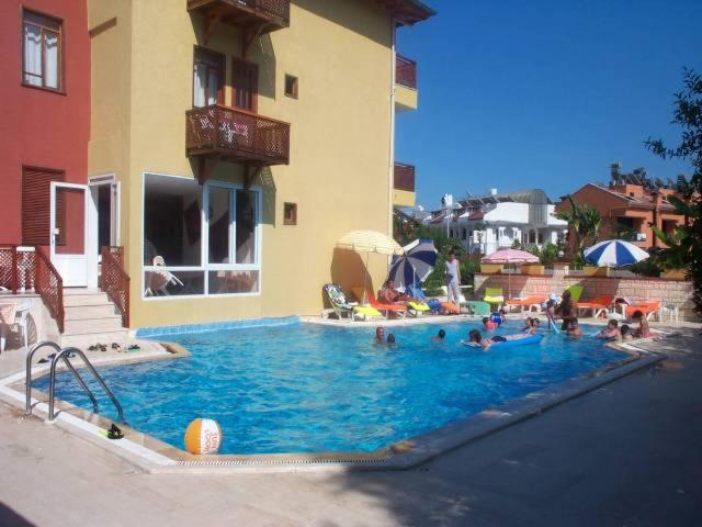 קמר Dinara Garden Hotel מראה חיצוני תמונה