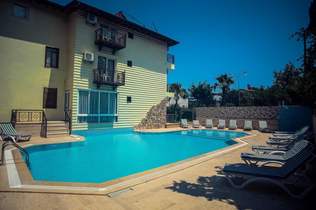 קמר Dinara Garden Hotel מראה חיצוני תמונה